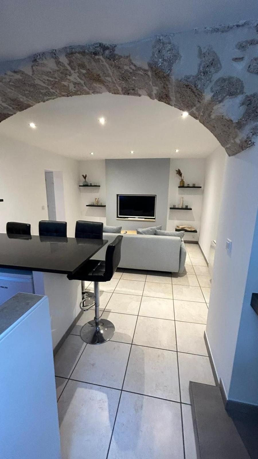 Appartement Paisible Entre Terre Et Mer Cabrieres  Kültér fotó